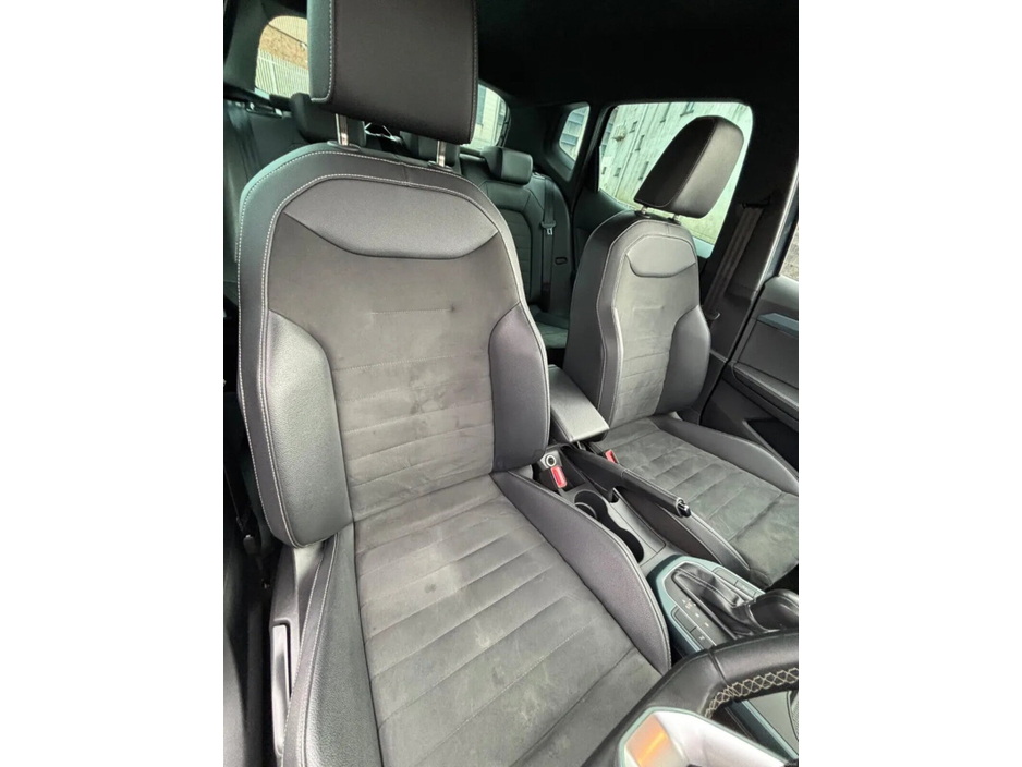 2023 SEAT Arona - image 22