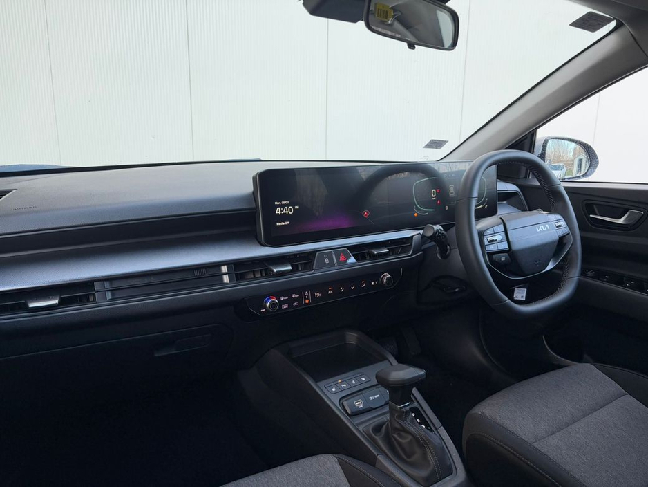 2026 Kia Stonic - image 9