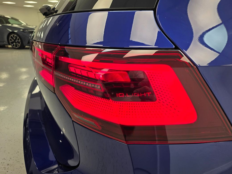 2022 Volkswagen Golf *R 2.0 TSI 320HP 4M*DSG* €49,950