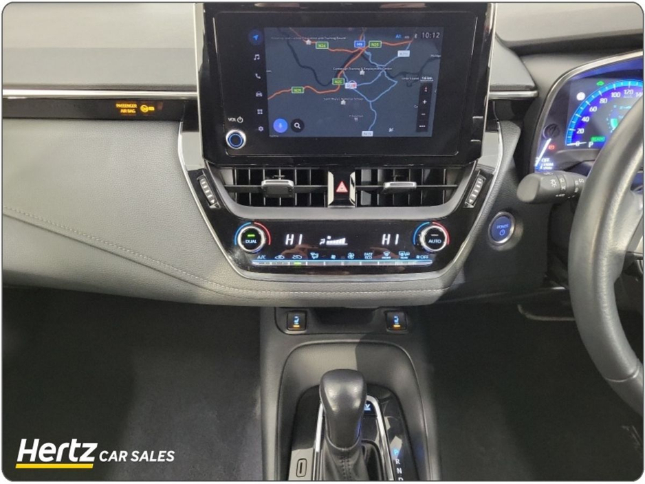 2023 Toyota Corolla - image 14