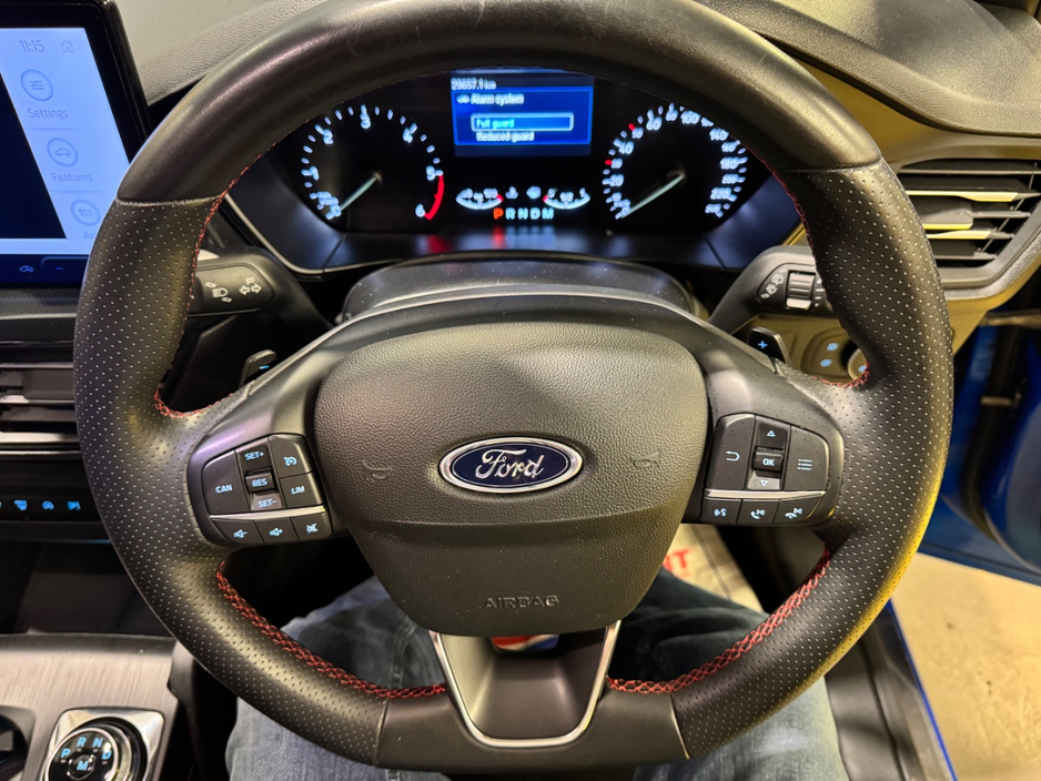 2023 Ford Focus - image 16
