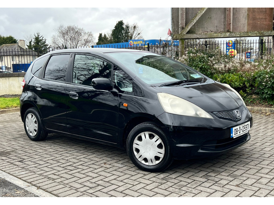 2008 Honda Jazz - image 11