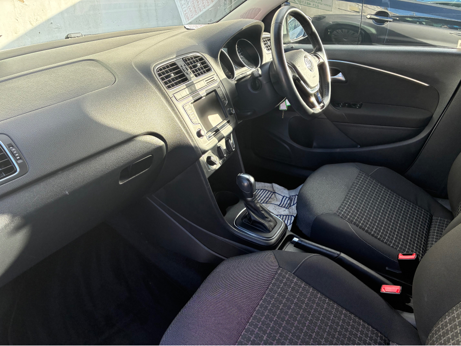 2015 Volkswagen Polo 1.2i TSI Petrol Automatic Comfortline €12,250