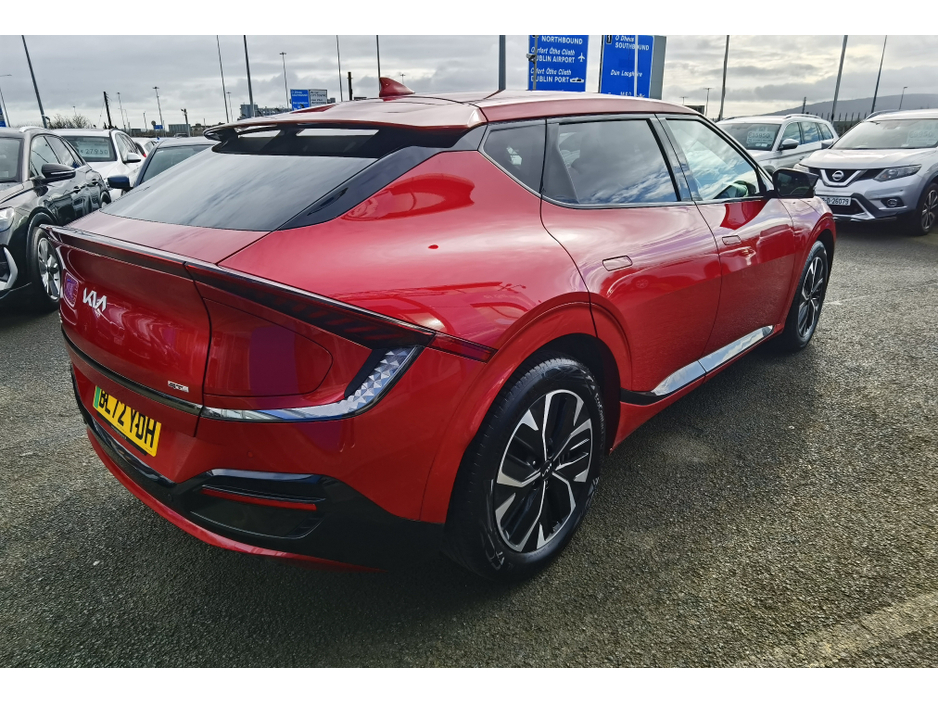 2023 Kia EV6 - image 5