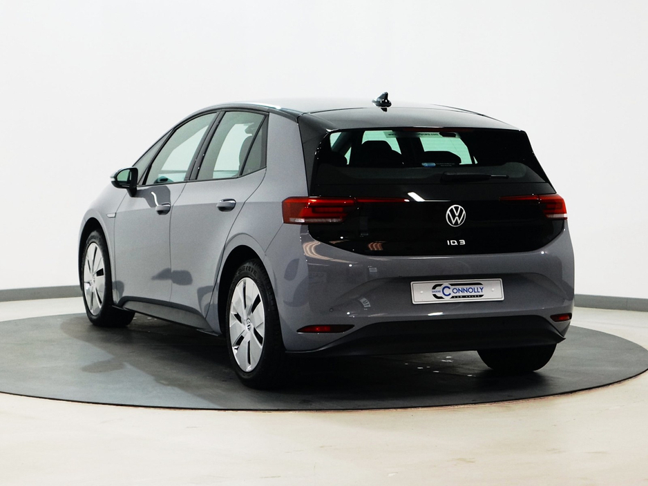 2022 Volkswagen ID.3 - image 5