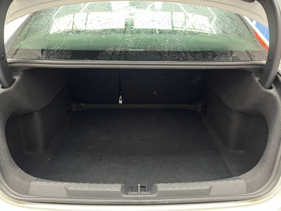 2021 Audi A3 €26950! 2021 AUDI A3 SEDAN 30 TFSI 1.0 AUTOMATIC / CRUISE CONTROL / REVERSE CAMERA / HEATED SEATS / PADDLE SHIFTERS / APPLE CARPLAY AND MORE €26,950