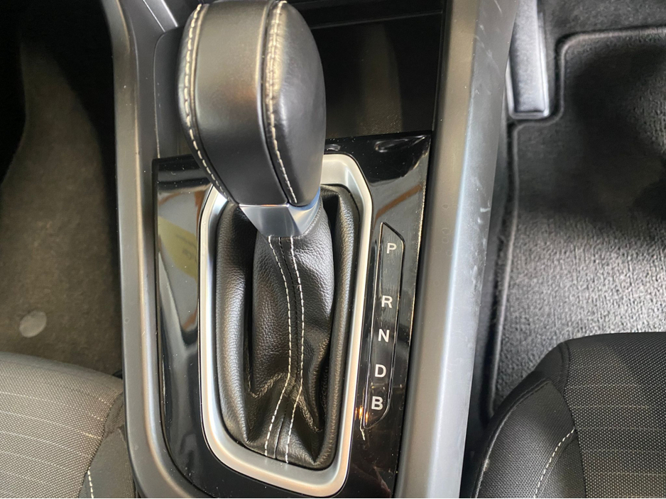 2022 Renault Arkana - image 18