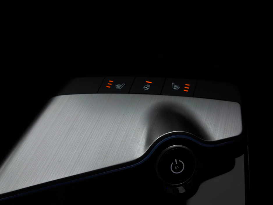 2023 Kia EV6 - image 24