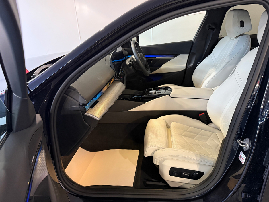 2024 BMW 5 Series 530E M SPORT 4DR AUTO €56,950