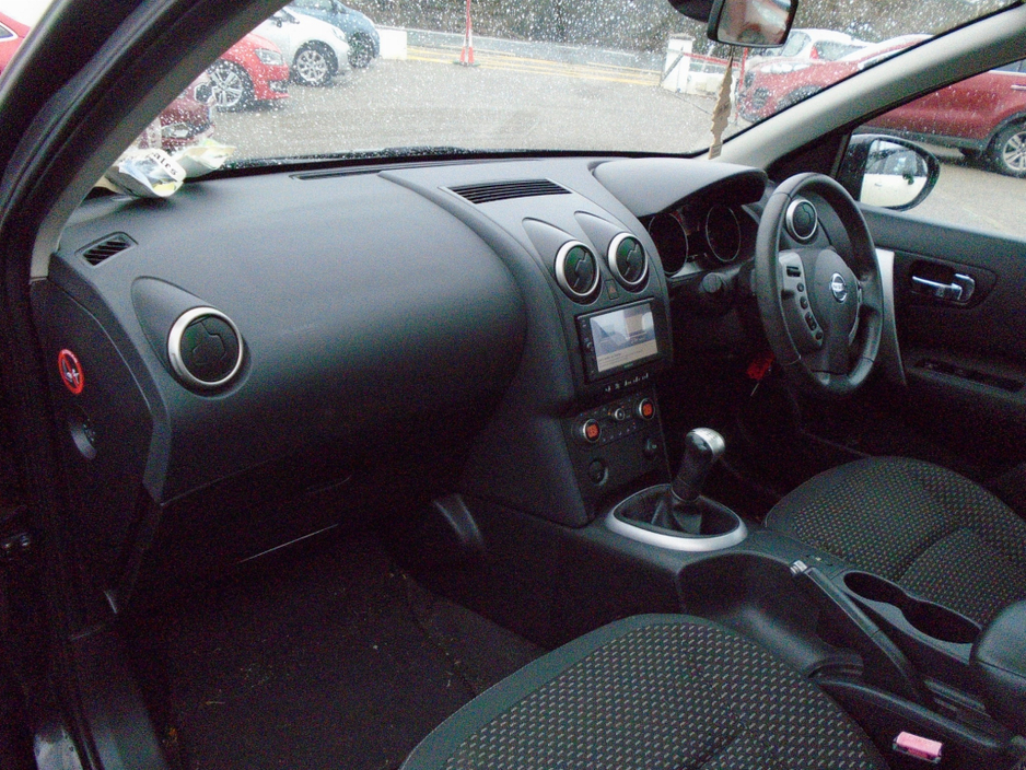 2010 Nissan Qashqai 1.6 SVE 5DR €2,600