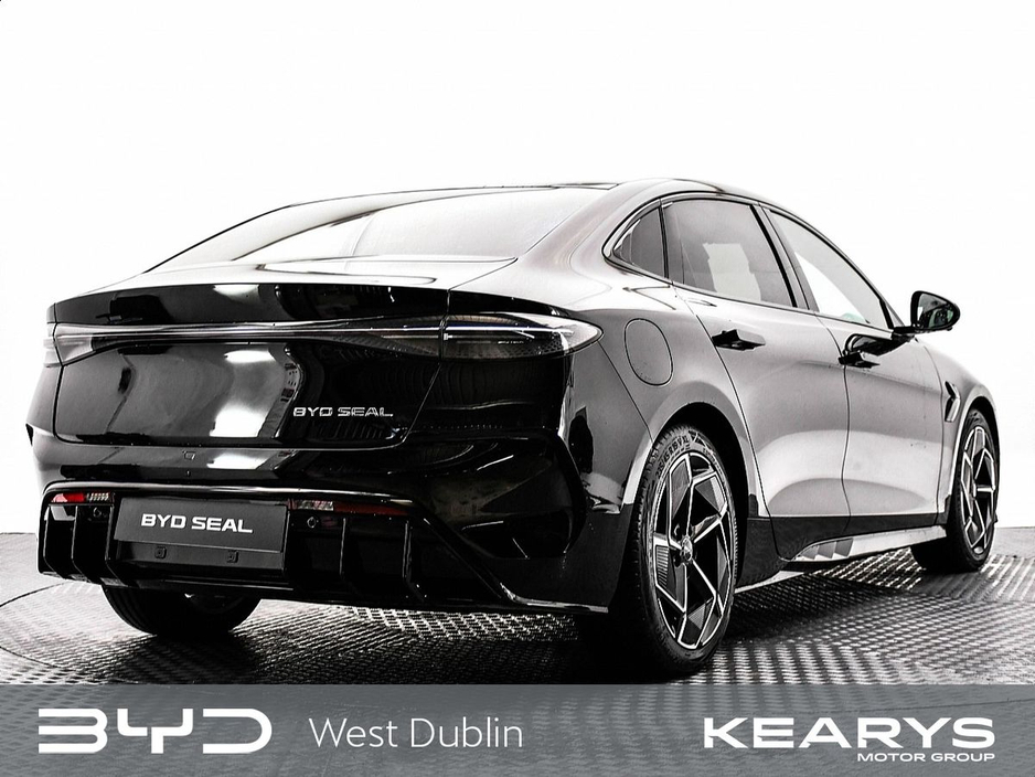 2024 BYD Seal - image 8