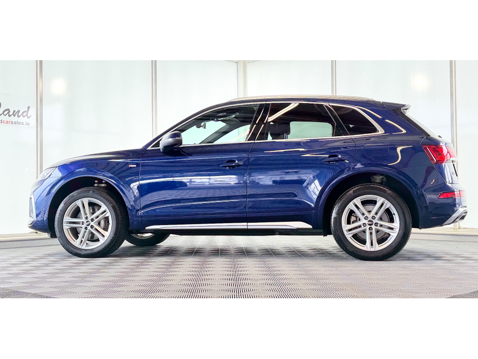 2024 Audi Q5 S LINE 50 TFSI E QUATTRO €52,800