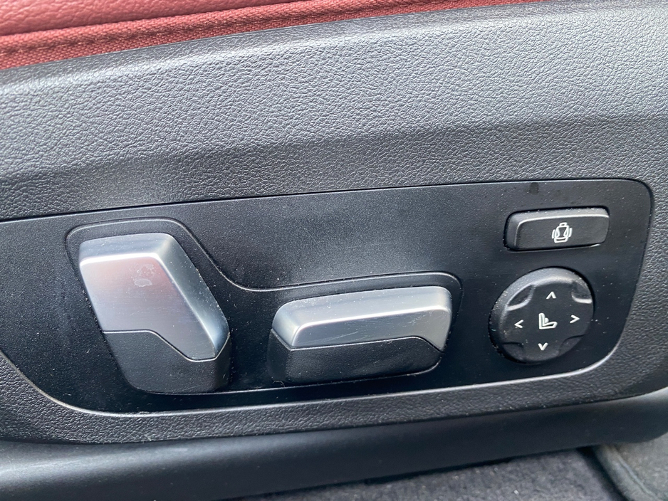 2022 BMW i4 - image 21