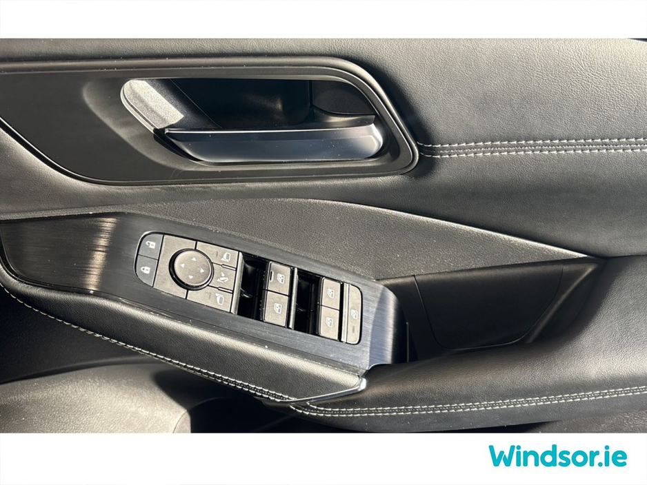 2023 Nissan Qashqai 1.3 PET MILD HYBRID SV PREMIUM €29,995