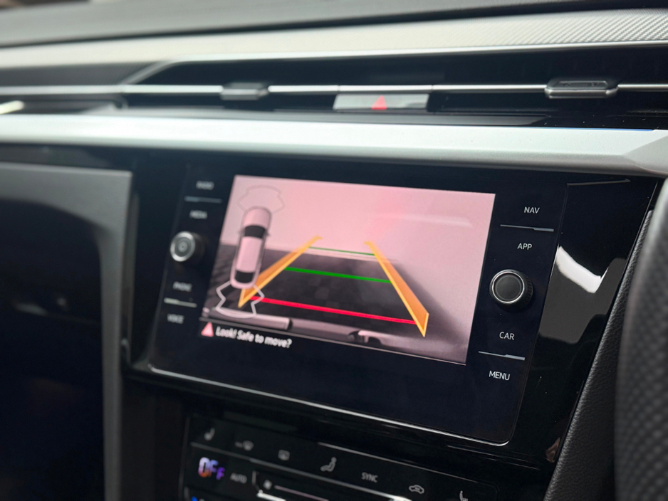 2024 Volkswagen Arteon R-LINE 1.4 TSI PHEV DSG *PAN ROOF* €45,990