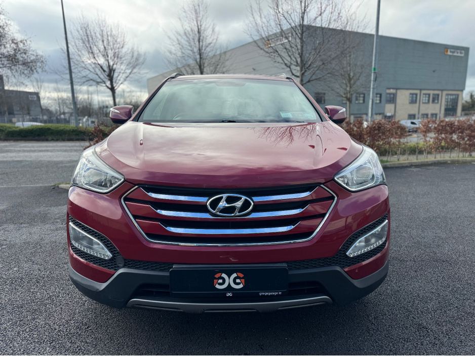 2014 Hyundai Santa Fe - image 8
