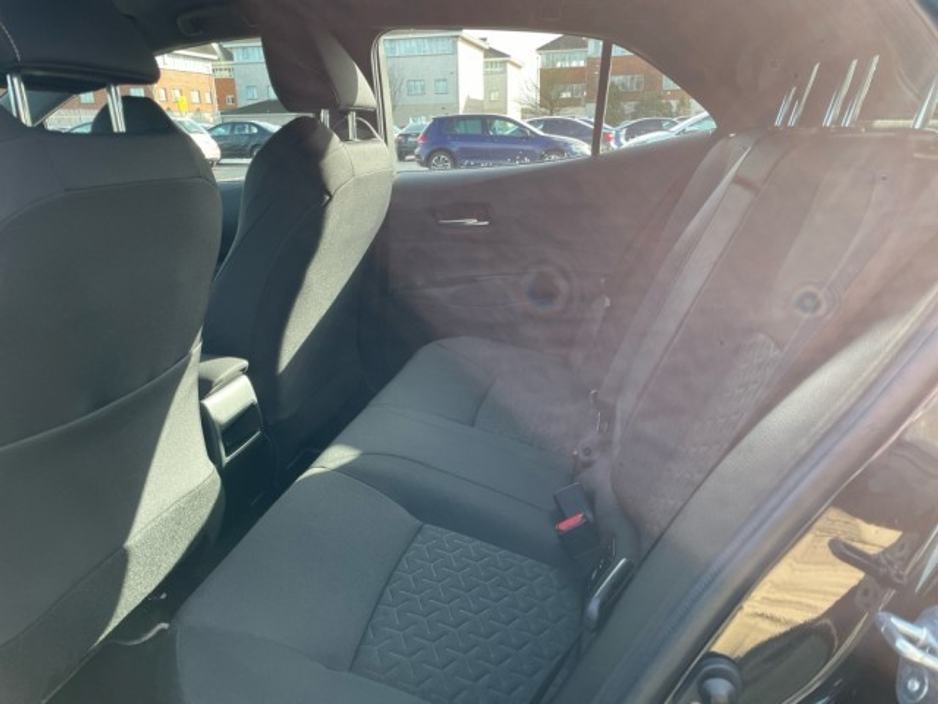 2023 Toyota Corolla - image 8