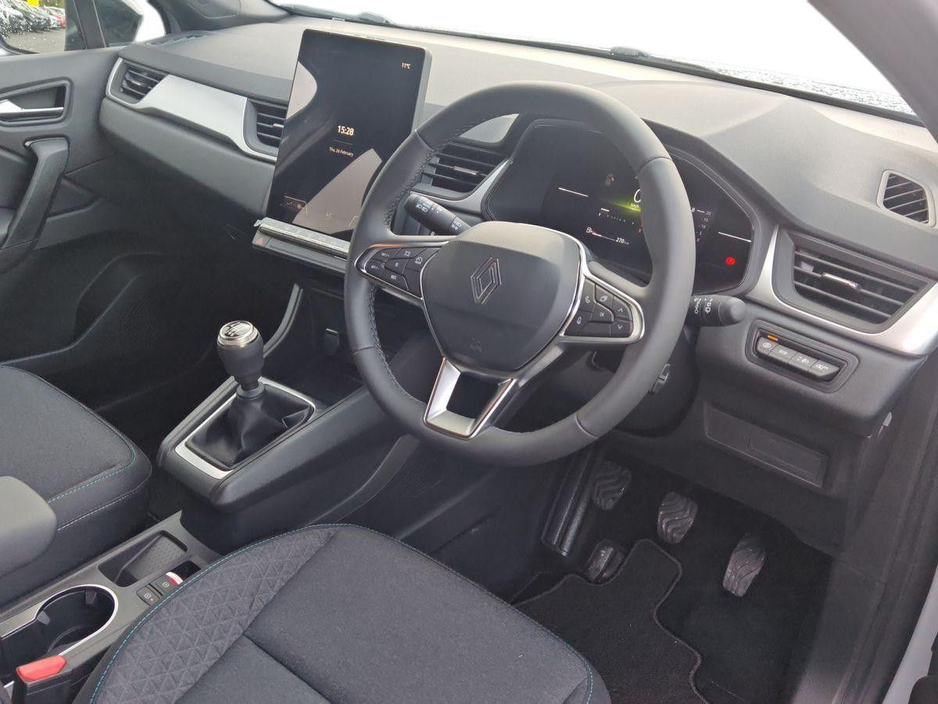 2026 Renault Captur - image 6