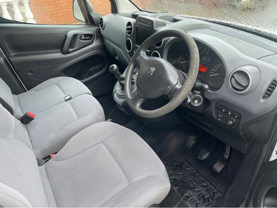 2016 Peugeot Partner 850 PROFESSIONAL HDI 5 5DR 600 LXI 4DR €6,250