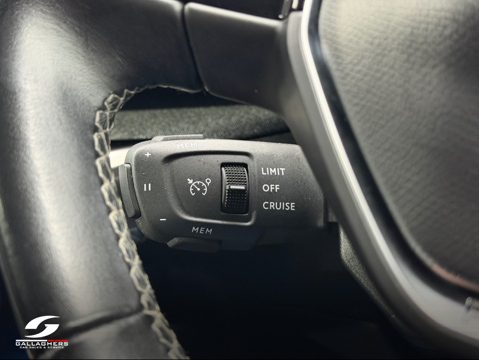 2022 Peugeot 3008 - image 24