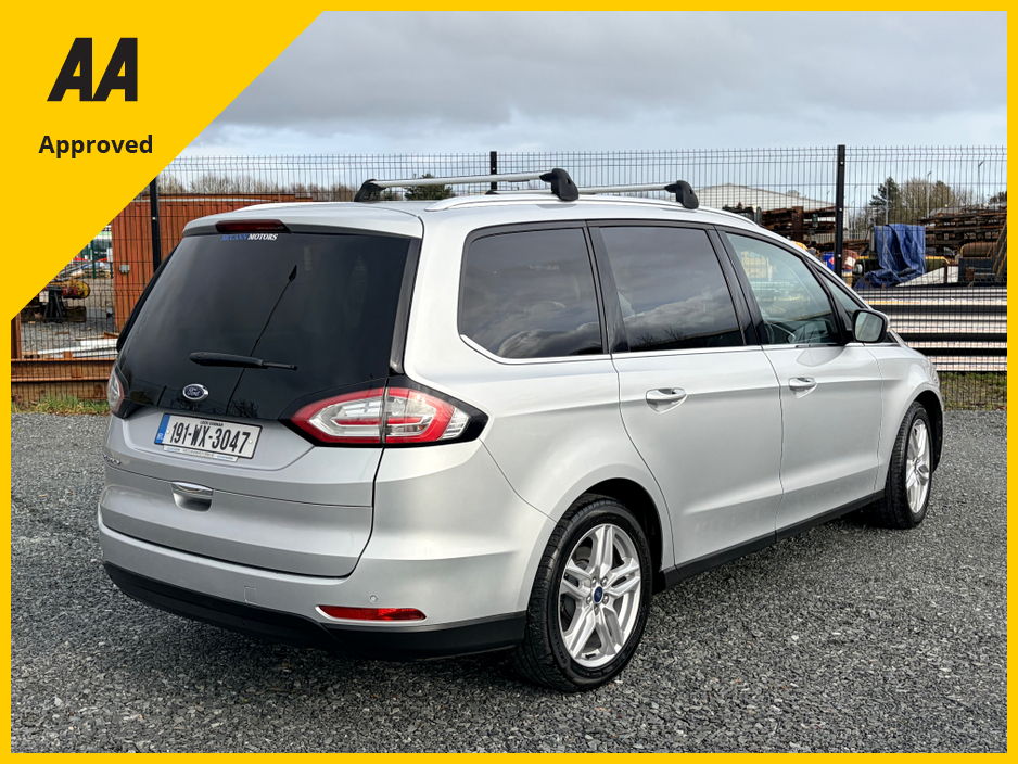 2019 Ford Galaxy - image 3