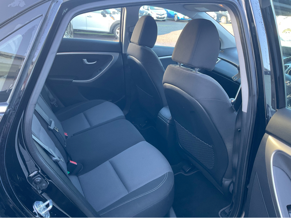 2017 Hyundai i30 I 30 1.6 DELUXE 5DR €9,950