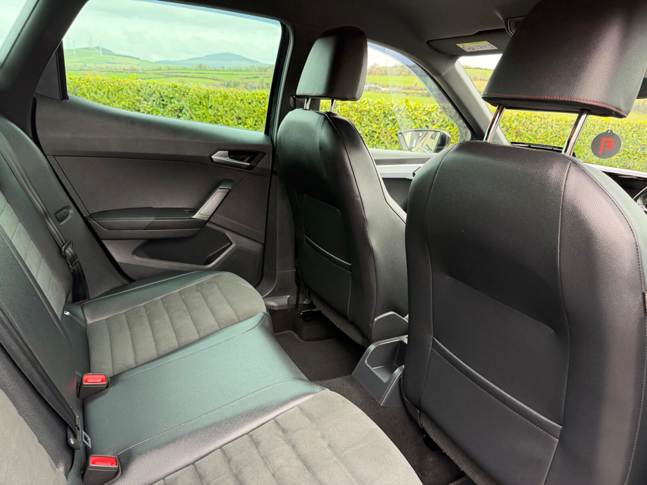 2023 SEAT Arona 1.0TSI 110hp FR €21,950