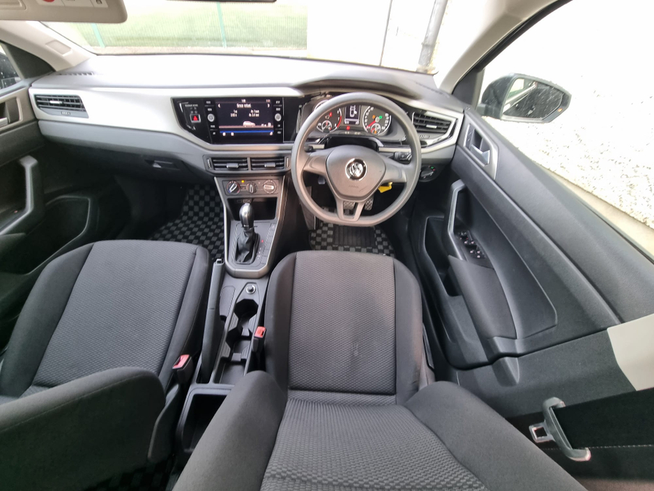 2018 Volkswagen Polo - image 18