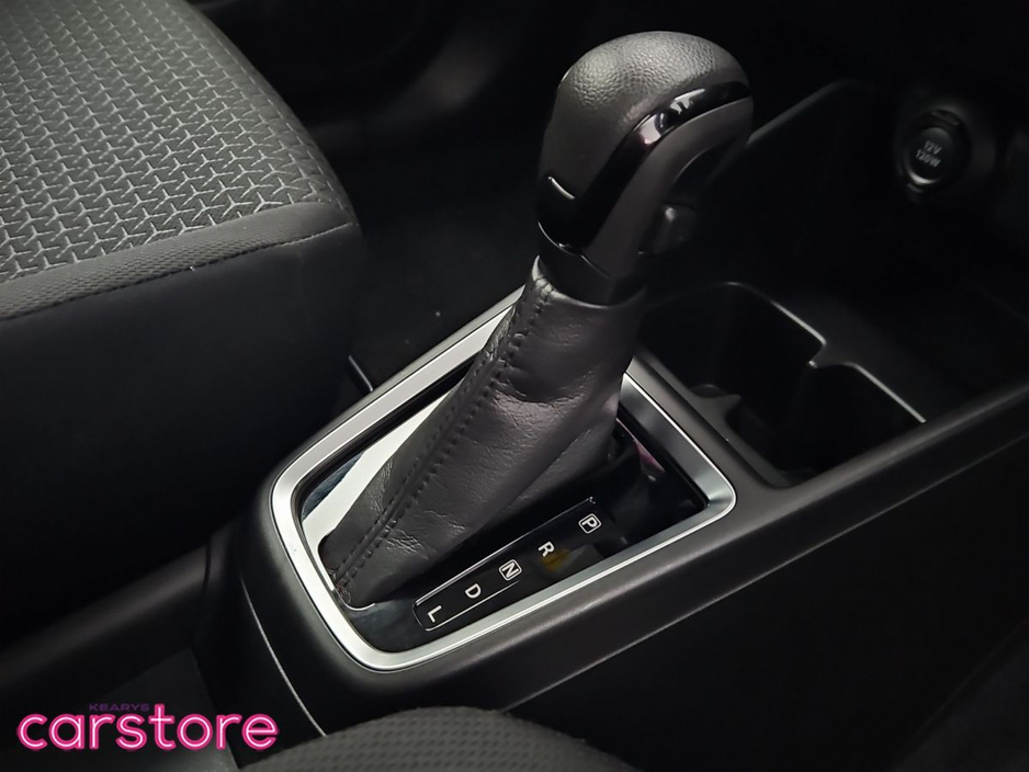 2023 Suzuki Swift - image 19