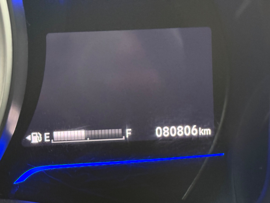 2016 Honda Fit - image 9