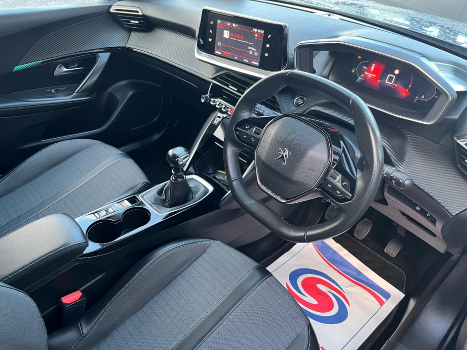 2021 Peugeot 2008 Allure 1.2 100 4DR €18,950