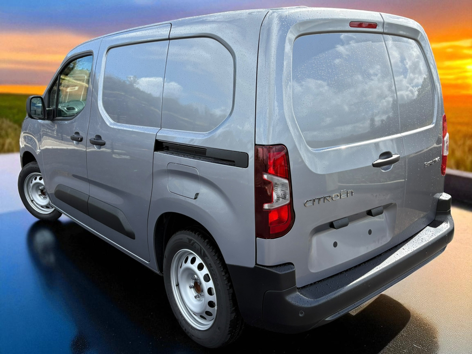2026 Citroen Berlingo AUTO 130BHP, ex vat price. €26,000