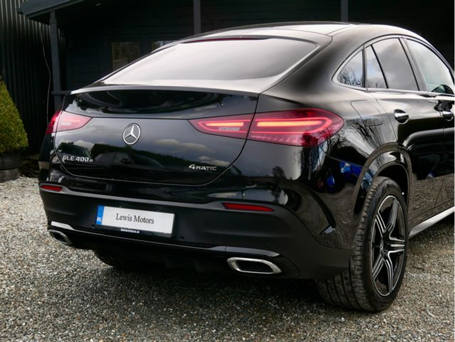 2025 Mercedes-Benz GLE Class - image 12