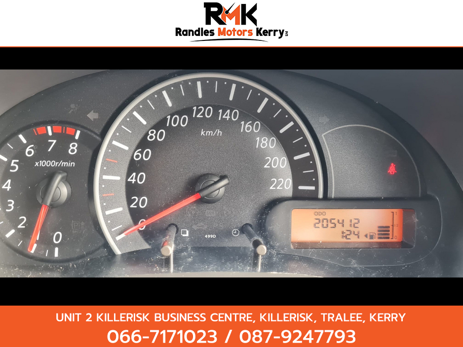 2012 Nissan Micra - image 5