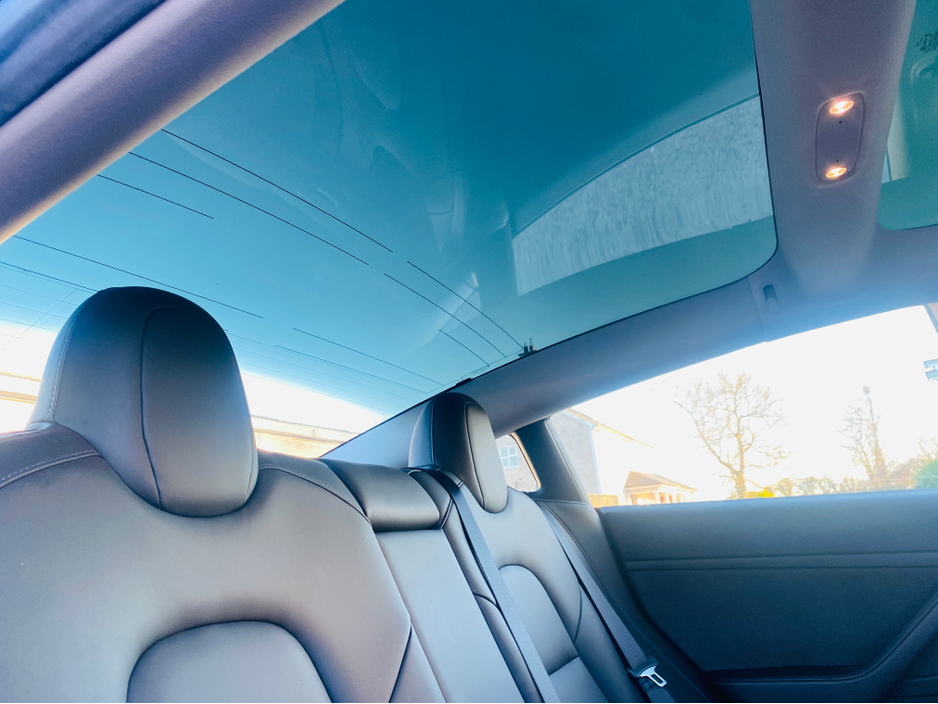 2021 Tesla Model 3 - image 18