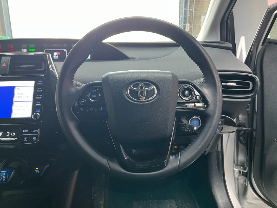 2022 Toyota Prius 2022 TOYOTA PRIUS S SAFETY SENSE 1.8 AUTOMATIC / CRUISE CONTORL / REVERSE CAMERA AND MORE