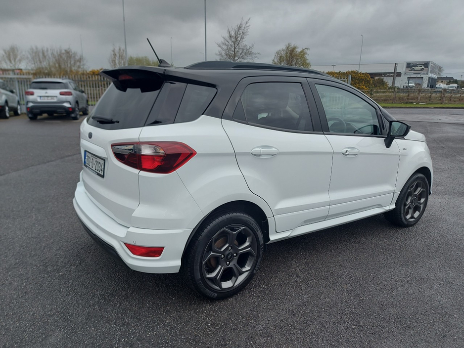 2020 Ford Ecosport - image 7