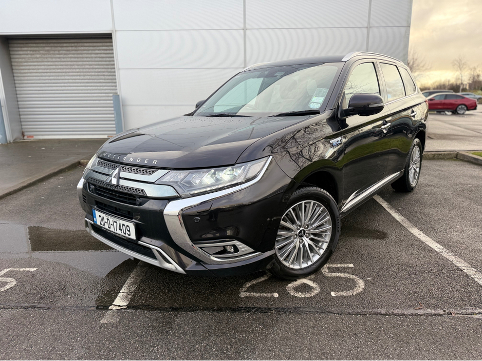 2021 Mitsubishi Outlander Style Edition ~ Petrol Plug In Hybrid. €22,999