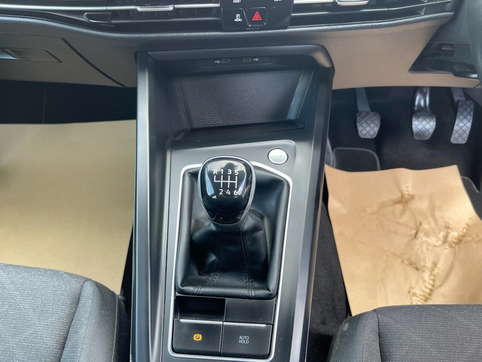 2022 Volkswagen Golf 2.0 TDI Life Estate 5dr Diesel Manual Euro 6 (s/s) (115 ps)