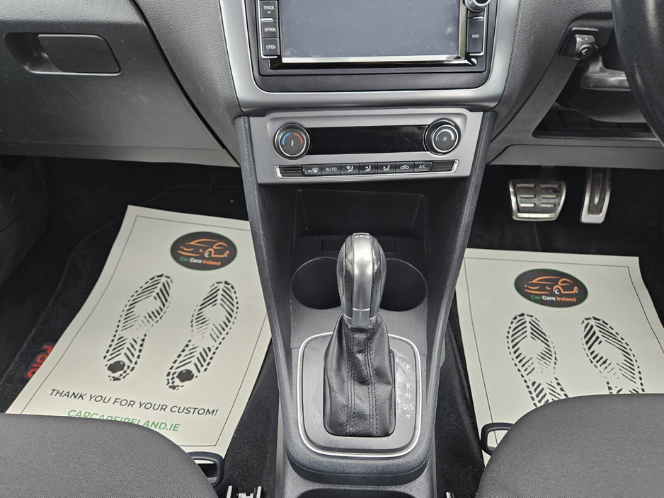 2016 Volkswagen Polo - image 28