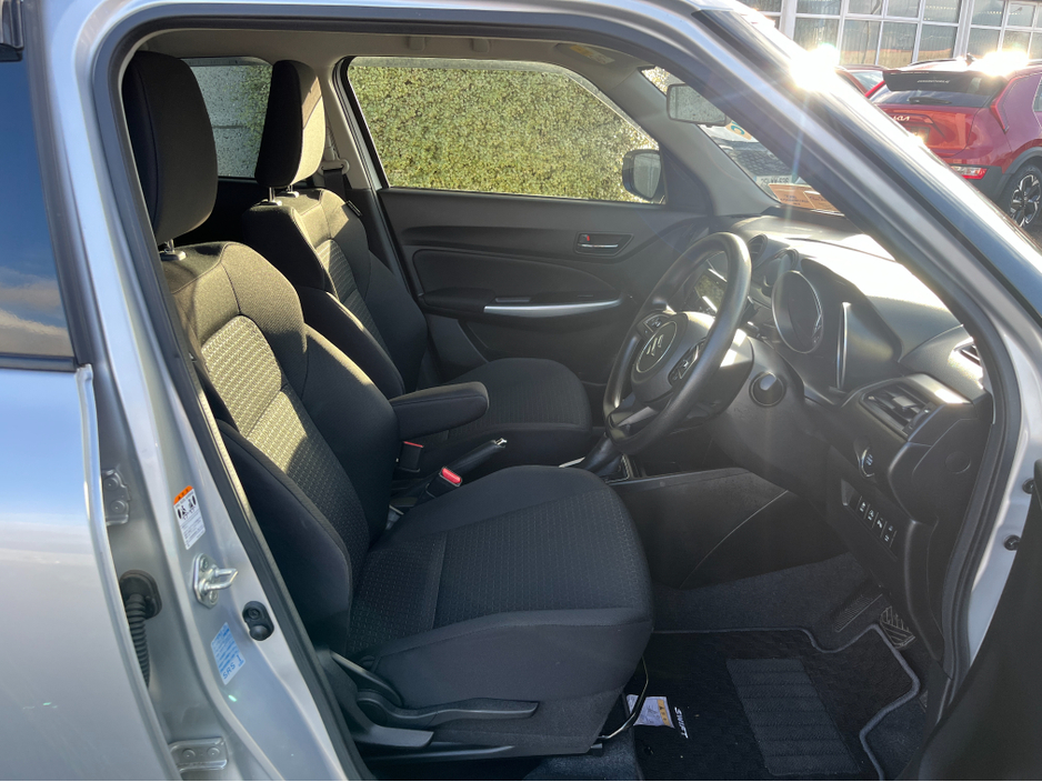 2020 Suzuki Swift AUTOMATIC HYBRID 1.2 PETROL //LOW MILES//ADAPTIVE CRUISE CONTROL//REVERSE CAMERA//KEYLESS ENTRY// €14,950