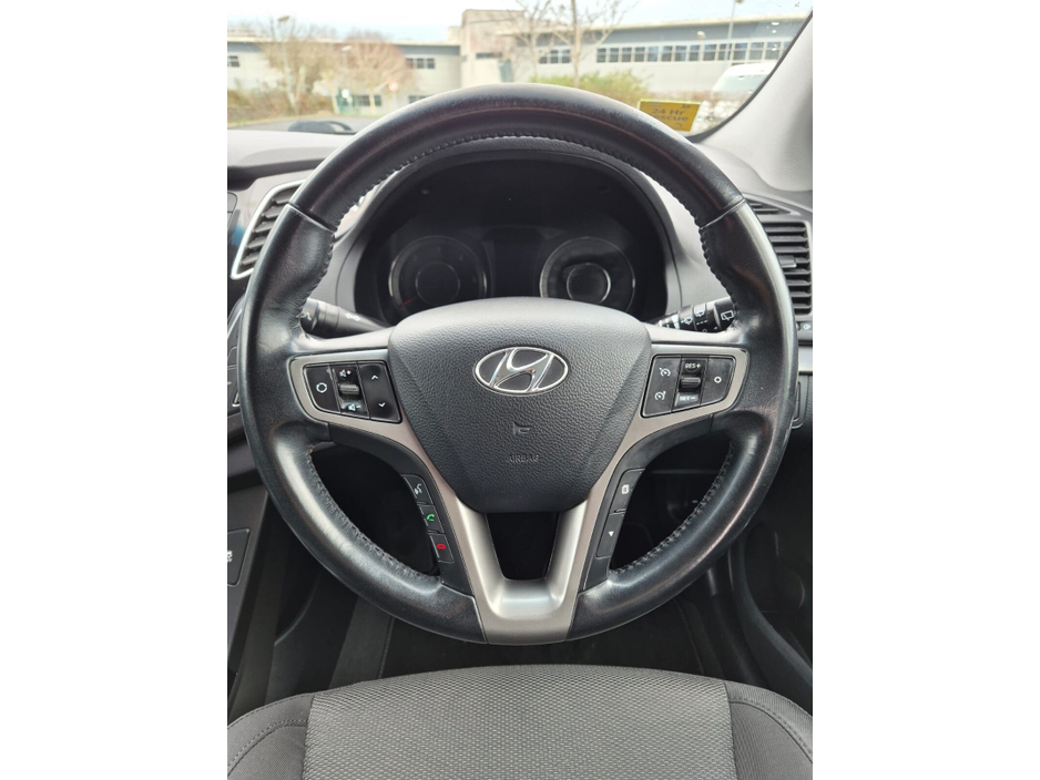 2016 Hyundai i40 - image 16