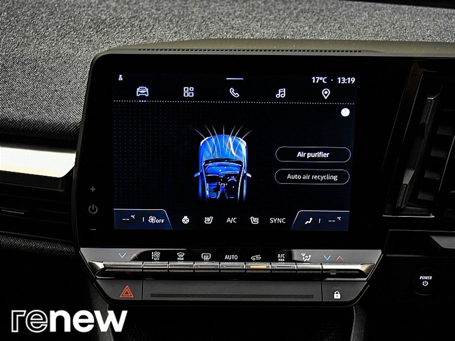 2023 Renault Megane E-Tech EV60 220hp Techno €25,490