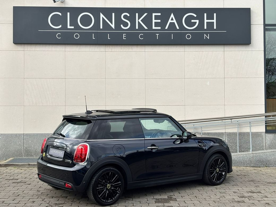 2023 MINI Cooper S - image 6