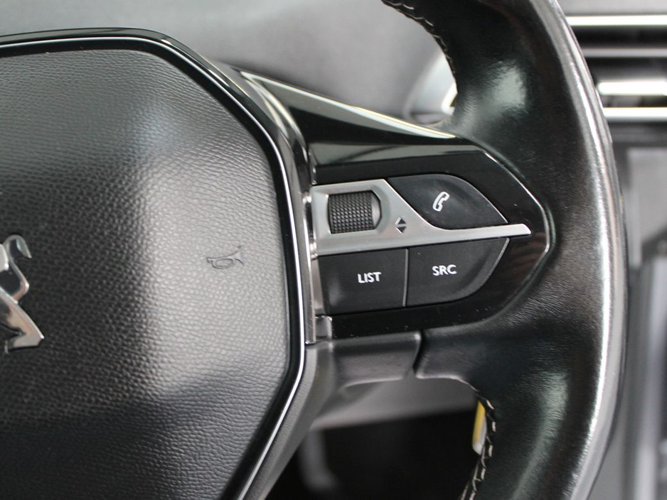 2019 Peugeot 3008 - image 22