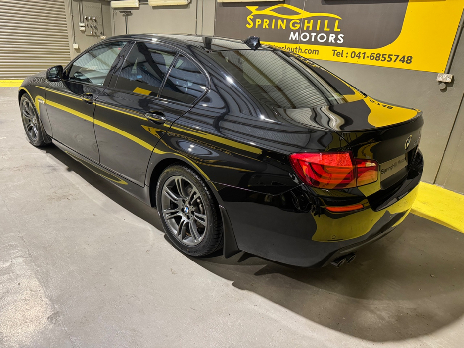 2012 BMW 5 Series - image 9