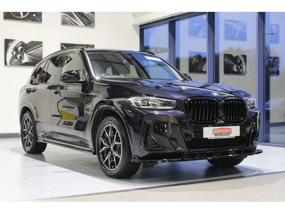 2022 BMW X3 30E M Sport xDrive €46,899