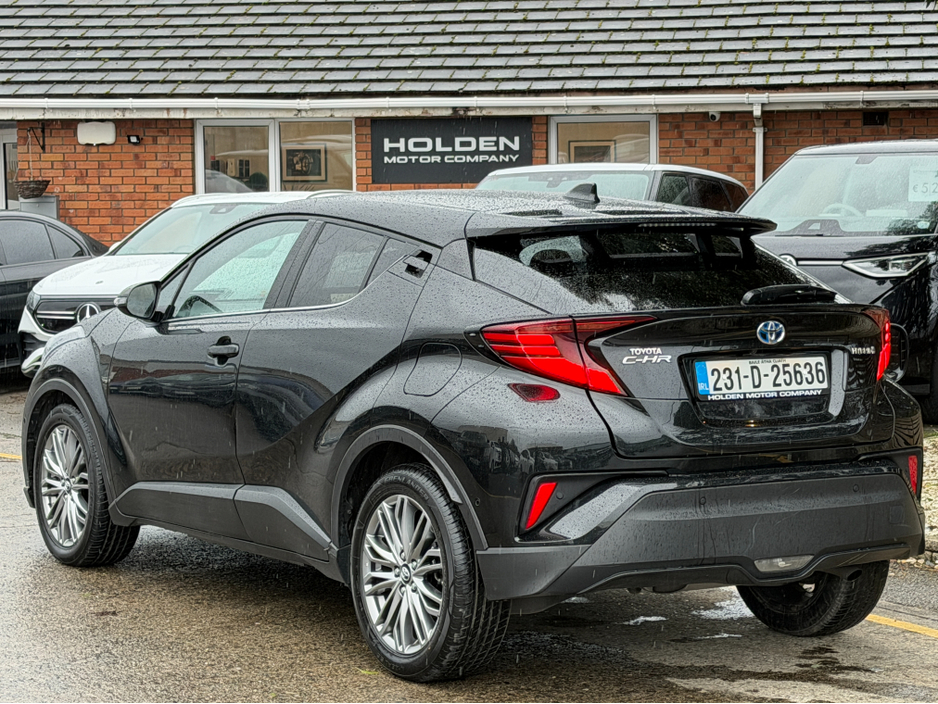 2023 Toyota C-HR HYBRID..KEYLESS ENTRY €22,350
