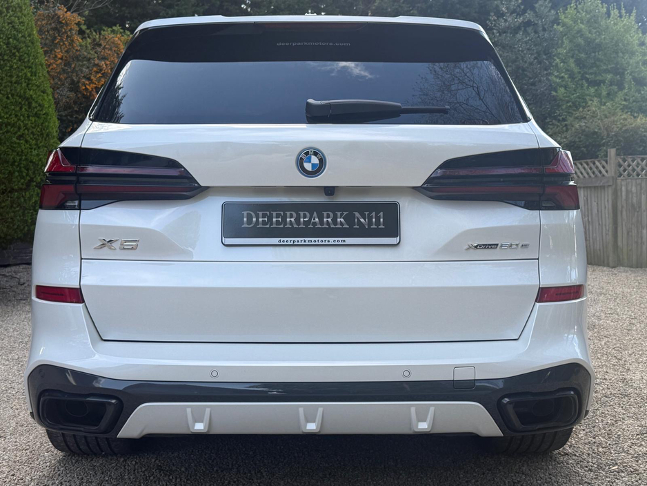 2025 BMW X5 - image 5