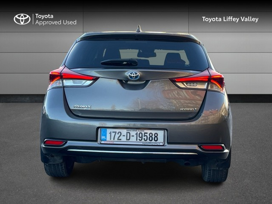 2017 Toyota Auris HYBRID SOL 4DR AUTO €17,450